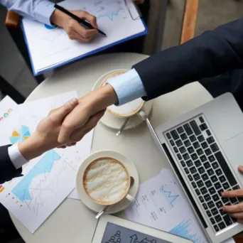 Από το Status Quo στο Όραμα Αγοράς: Πώς διαφοροποιείσαι στο μυαλό του B2B πελάτη