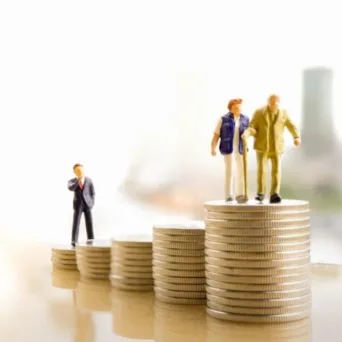 Πώς κατανέμονταν τα συνταξιοδοτικά κονδύλια το 2023 - Τα φαινόμενα από τη γήρανση του πληθυσμού γίνονται εντονότερα χρόνο με τον χρόνο