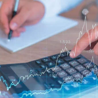 Νέα φορολογικά κίνητρα και μειώσεις στον ΦΠΑ για 3 κλάδους της ελληνικής οικονομίας μέσα στο 2026