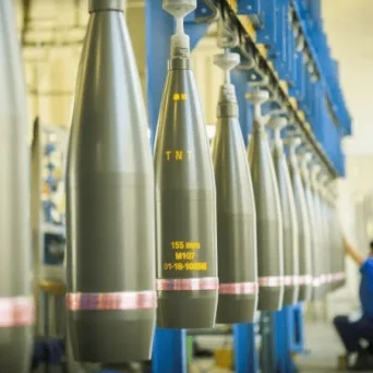 ZVS: Mega συμφωνία 58 δισ. ευρώ για προμήθεια πυρομαχικών στην ΕΕ με πιθανή αξιοποίηση του SAFE