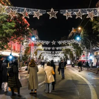 Αναλυτικά το φετινό εορταστικό ωράριο - Πλησιάζει η πρώτη Κυριακή του Δεκεμβρίου με ανοιχτά καταστήματα