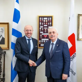 Συνάντηση προέδρου Ε.Ε.Σ. και υφυπουργού Υγείας - Επιτυχής η συνεργασία Ε.Ε.Σ. και Υπουργείου Υγείας για υποστήριξη εξαρτημένων χρηστών στο κέντρο της Αθήνας