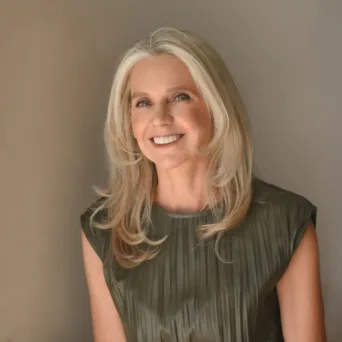 Διευθύντρια Εταιρικής Επικοινωνίας στην IDEAL Holdings αναλαμβάνει η Μάρη Αγαλιώτου