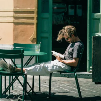 Θα είναι τα αναλογικά Σαββατοκύριακα μία από τις μεγαλύτερες τάσεις του 2026;
