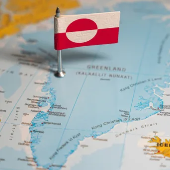 Γροιλανδία: Ο εξερευνητής βίκινγκ Έρικ ο Κόκκινος, ο ιεραπόστολος Χανς Έγκεντε, & η οικονομία της υπερπόντιας δανικής συνιστώσας