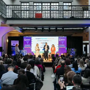 Ανοιχτές οι αιτήσεις για τα Ευρωπαϊκά Βραβεία Ψηφιακών Δεξιοτήτων 2026