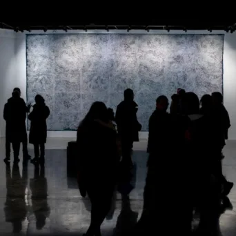 "Travma": H ιστορία στη Μπιενάλε της Σμύρνης πίσω από τη νέα έκθεση του Στρατή Ταυλαρίδη