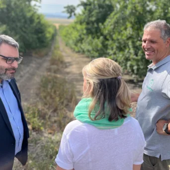 Wikifarmer: Στρατηγική συνεργασία με την Τρ. Πειραιώς και δημιουργία του FarmClick