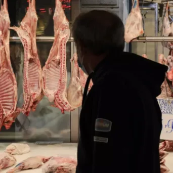 Σε πλήρη κινητοποίηση τα μέτρα για συγκράτηση των τιμών ενόψει Πάσχα – Στο +17% το μοσχαρίσιο κρέας