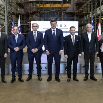 Θεοδωρικάκος: Εθνικό στοίχημα η αναγέννηση της ναυπηγικής βιομηχανίας - Σημαντική η πρόοδος στα Ναυπηγεία Ελευσίνας