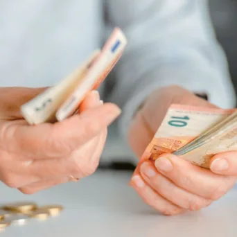 Πότε θα πραγματοποιηθεί η καταβολή των συντάξεων του Μαΐου