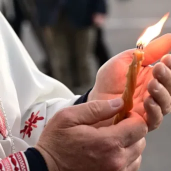 Το Άγιο Φως θα φτάσει στην Κύπρο μέσω ειδικής πτήσης της AEGEAN από τα Ιεροσόλυμα