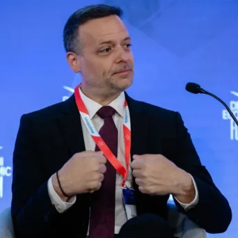 Χ. Δούκας: Οι πόλεις κινούνται ταχύτερα από τις κυβερνήσεις στην πράσινη μετάβαση