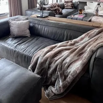 Fast furniture: Η μόδα που κάνει τα έπιπλα… σκουπίδια