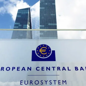 Ευρωζώνη: Αυξάνεται η ρευστότητα, ενισχύονται τα δάνεια προς επιχειρήσεις