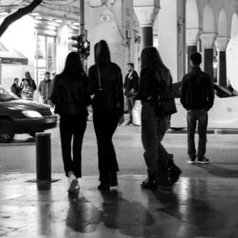 Η νέα «κανονικότητα του άγχους»: Μια κοινωνία που ζει υπό διαρκή πίεση