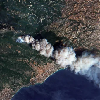 Η «ασπίδα» των ελληνικών δορυφόρων απέναντι στις πυρκαγιές