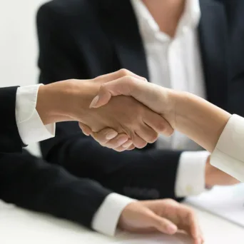 Venture Capitals: Στο «χορό» των megadeals