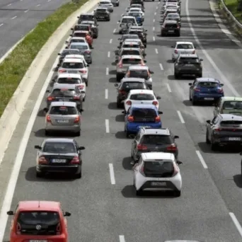 Αύξηση το 2025 στα καταγεγραμμένα ατυχήματα στην Ελλάδα με εμπλεκόμενα οχήματα με ξένες πινακίδες