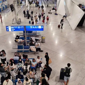 Στα 30,7 εκατ. οι προγραμματισμένες αεροπορικές θέσεις για το καλοκαίρι – Άνοδος 7,6% σε ετήσια βάση