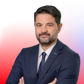 ABB: Ο Χρήστος Σκαρλατάκης νέος Διευθυντής Electrification για Ελλάδα και Κύπρο