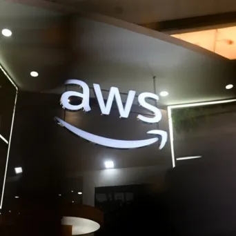 AWS: Δωρεάν πρόγραμμα AI για προγραμματιστές στην Ελλάδα