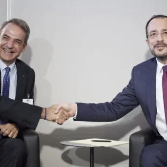 Γαλλική συμμετοχή στη διασύνδεση Ελλάδας–Κύπρου: Η Meridiam αποκτά πλειοψηφικό ποσοστό στη Great Sea Interconnector