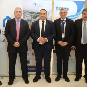Η Λευκωσία ανοίγει την αγκαλιά της στους Έλληνες επισκέπτες – «Ελλάδα σας περιμένουμε»