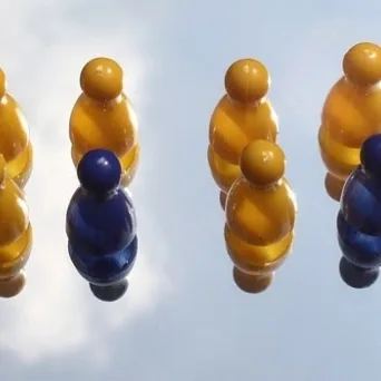 HR: Μη κρίνετε, ίνα μη κριθήτε... (!)