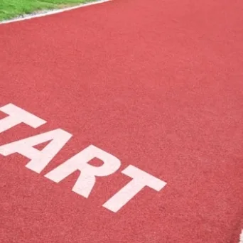 Όσα έφερε ο άνεμος. Σοφία του πεζοδρομίου για την startup economy και όχι μόνο