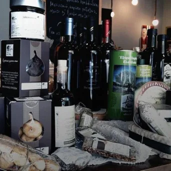 Συκάτες Γεύσεις: Τα περιζήτητα αποξηραμένα σύκα από την Εύβοια