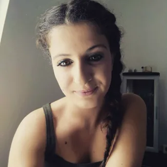 Μαρία Μαύρου: Με «γλυκιά» νεανική δύναμη από τη Δονούσα