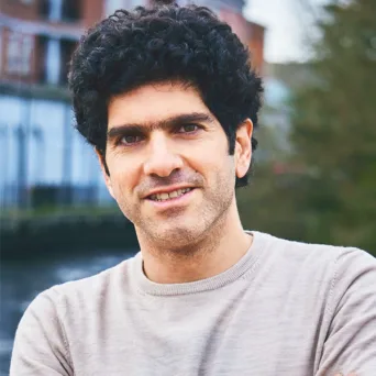 Χειροποίητοι χαλβάδες & μπακλαβαδάκια στην Ιρλανδική αγορά από τον Νικόλα Παπαδόπουλο του El Greco!