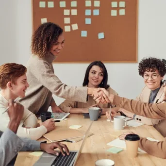 Η επικοινωνία είναι η βάση της επιτυχίας