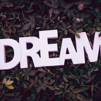 Μικρά και μεγάλα βήματα στρώνουν τον δρόμο της επιτυχίας