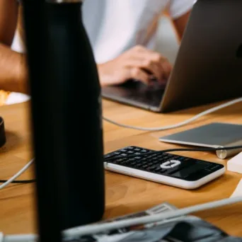 Τα λεπτά σημεία της «επιστρεπτέας προκαταβολής»