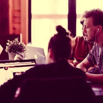 Η νέα κανονικότητα στις εταιρείες απαιτεί τη διαχείριση της ανθρώπινης εμπειρίας