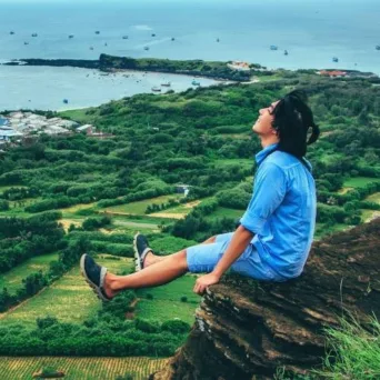 Χακούνα - Ματάτα: Πλούτος και ανθρώπινη ευτυχία