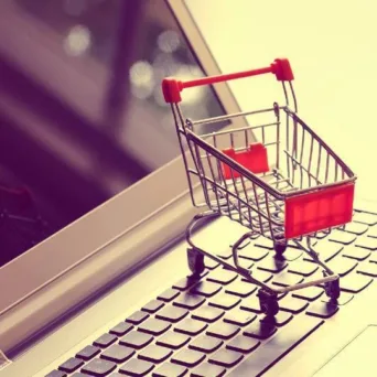 Τι είναι το click away και πώς μπορεί να στηρίξει το εμπόριο; [Πρακτικός Οδηγός]