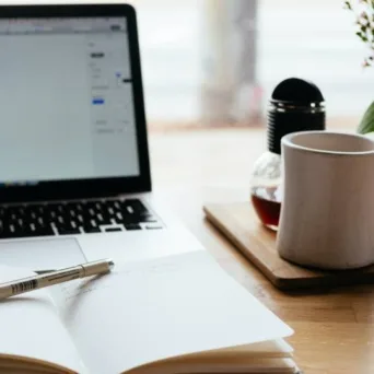 Ελεύθερη επαγγελματίας... level 1