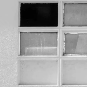 Μη διστάζετε να δείξετε στους άλλους την ανεπάρκειά τους