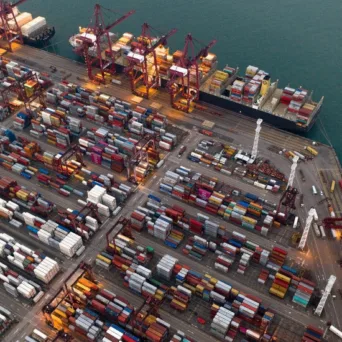 Η πορεία των εξαγωγών το 2020, ανάγκη να στηριχτεί ο κλάδος βιομηχανίας