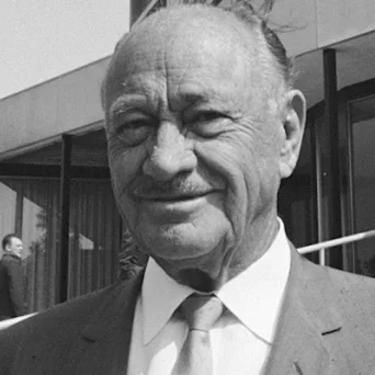 Η ιστορία του Hilton (και του ιδρυτή, Conrad Hilton)...