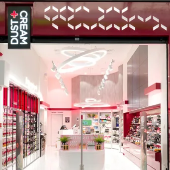 Dust+Cream: Γυναίκες απαρτίζουν το 83% του ανθρώπινου δυναμικού της