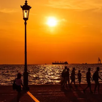 Θεσσαλονίκη on and off stage: Μια ενδιαφέρουσα χρονιά...