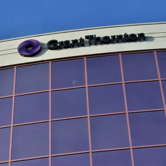 Νέα στρατηγική συνεργασία της Grant Thornton και της ECHMES για ολοκληρωμένες λύσεις σε Ενέργεια και Περιβάλλον