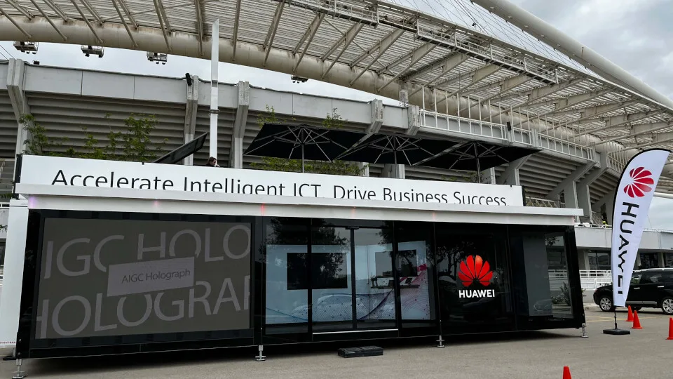 Η Huawei παρουσίασε το ICT Roadshow 2024, Accelerate Intelligent ICT, Drive Business Success