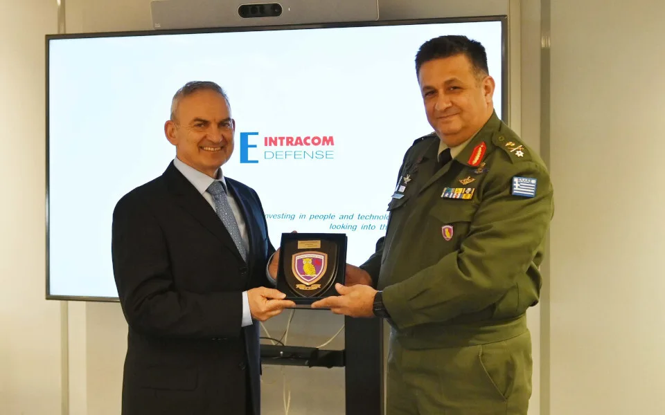 Επιμορφωτική επίσκεψη πραγματοποίησε η Σχολή Μονίμων Υπαξιωματικών του ΓΕΣ στις εγκαταστάσεις της IDE