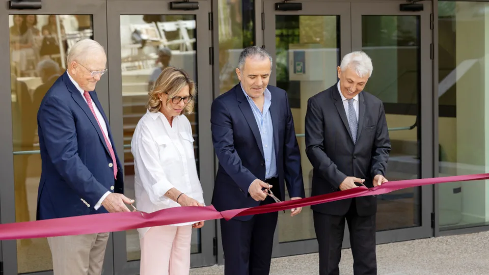 Εγκαινιάστηκε το κτίριο Kassandra Center for Educational Excellence/IBDP building