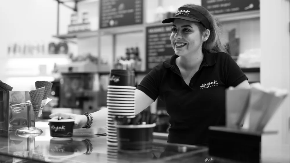 Η Μοναδική Ποιότητα των Ελληνικών Παγωτών Kayak ξεχωρίζει κι εκτός συνόρων